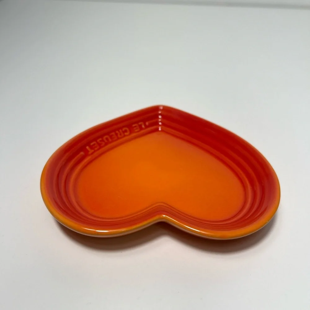 Le Creuset description add